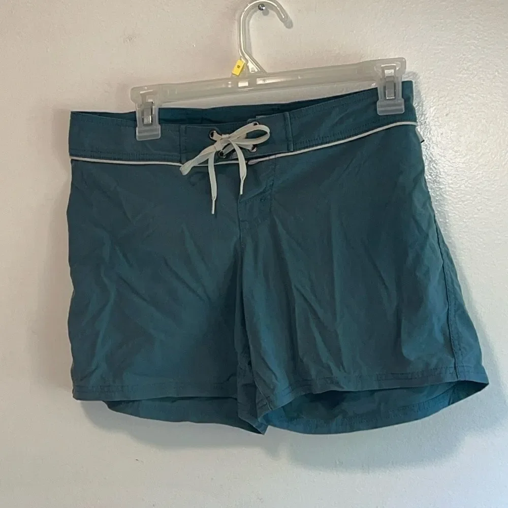 EXCELLENT CONDITION WOMEN’S SIZE 8 WATERGIRL BY PATAGONIA 5” BOARD SHORTS